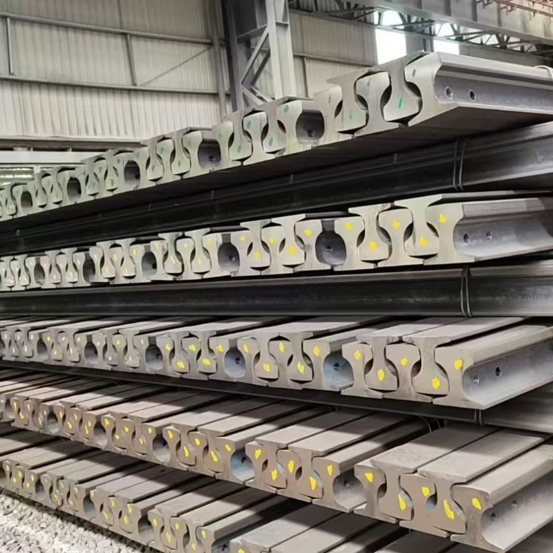 轨道钢多少钱一吨代理商