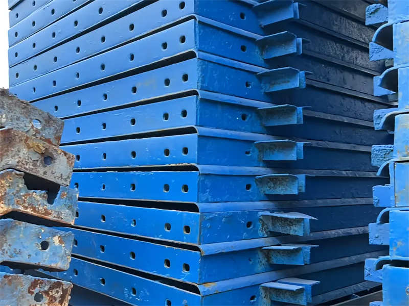 防撞墙模板桥梁防撞墙模板不只是质量好