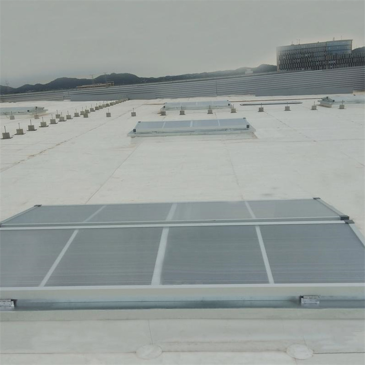 选购避风型电动采光排烟天窗认准坤曜金属材料有限公司